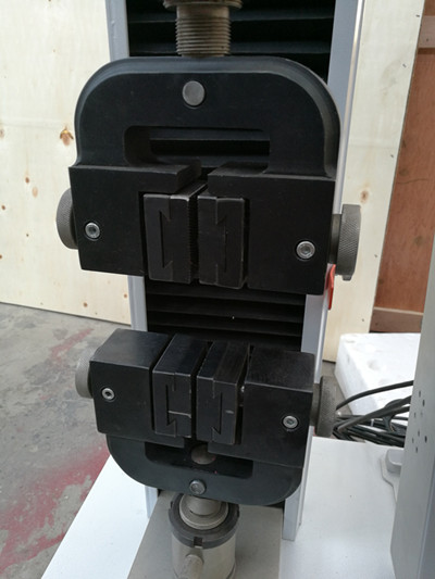 �������ԇ�(y��n)�C(j��)ƽ���o��